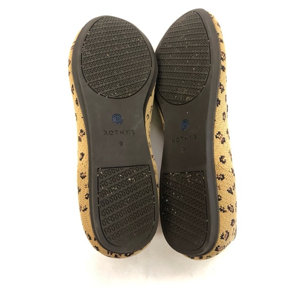 Rothy’s leopard print rounded toe flats. Size 9 - Picture 5 of 6